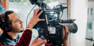The-Business-Benefits-Of-A-Professional-Video-Production-Team-On-GuestPosting